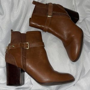 Tommy Hilfiger Brown 8.5 ankle boots